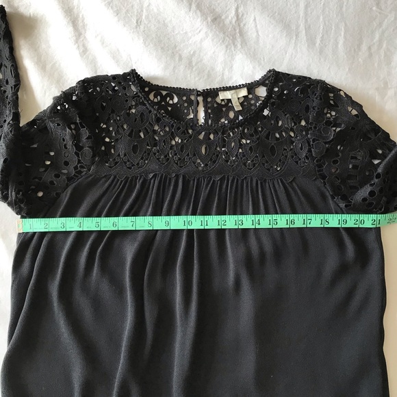 Joie Blouse with Lace - Picture 10 of 11